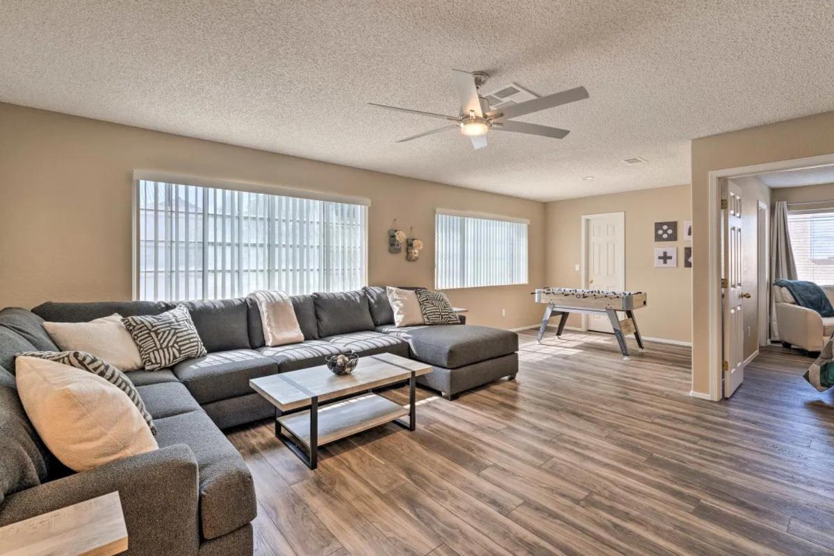 Vila A Beautiful House With Hot Tub, Grill & Games! Las Vegas Exteriér fotografie