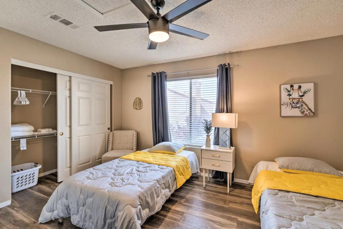 Vila A Beautiful House With Hot Tub, Grill & Games! Las Vegas Exteriér fotografie